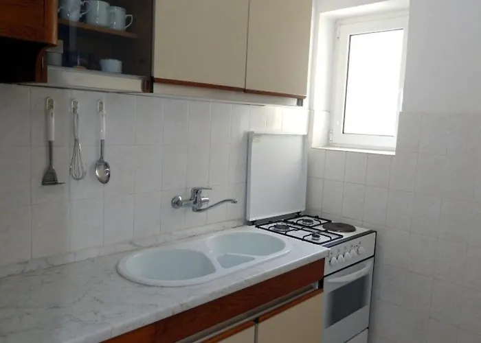 Crljenko With Sea View Appartement