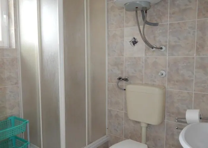 Appartement Crljenko With Sea View *