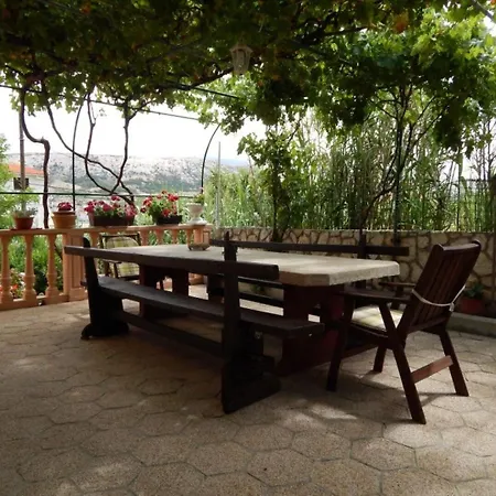 Apartman Crljenko With Sea View Pag Town